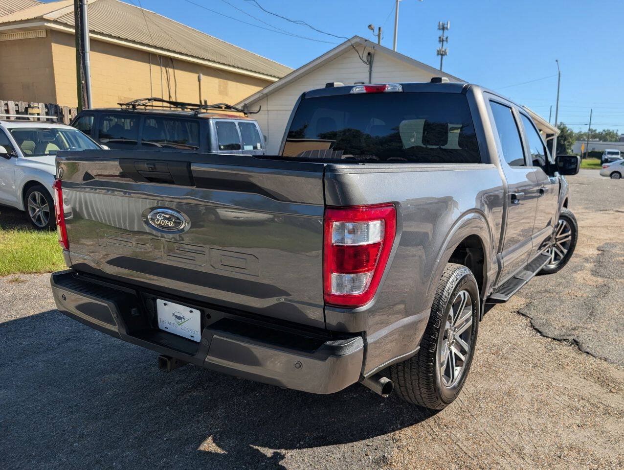 Used 2021 Ford F150 XL w/ STX Appearance Package RWD image 3
