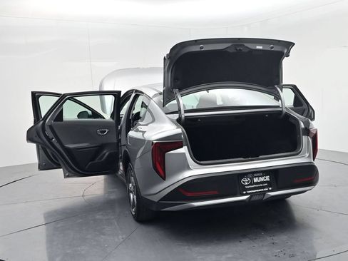 Used 2025 Kia K4 FWD image 56