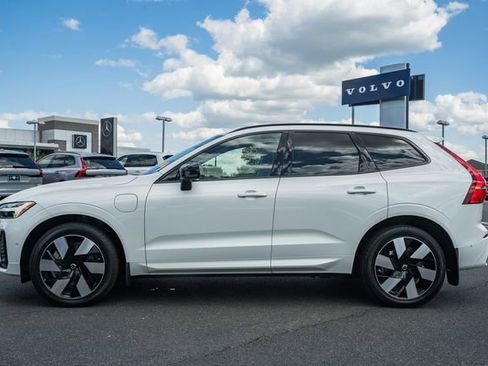 Certified 2025 Volvo XC60 T8 Ultra w/ Protection Package Premier AWD/4WD image 6