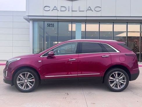 New 2026 Cadillac XT5 Premium Luxury AWD/4WD image 2