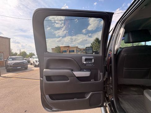 Used 2018 Chevrolet Silverado 2500 LTZ w/ Midnight Edition AWD/4WD image 19