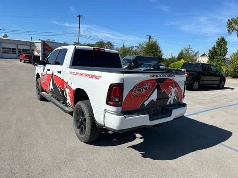 Used 2025 RAM 2500 Big Horn AWD/4WD image 6