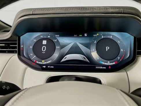 New 2026 Land Rover Range Rover Sport SE image 13