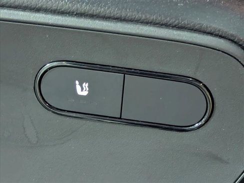 Used 2025 Mercedes-Benz Sprinter 2500 image 16