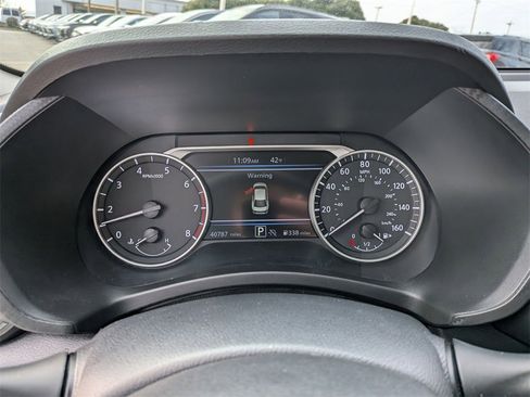 Used 2024 Nissan Sentra SV image 16