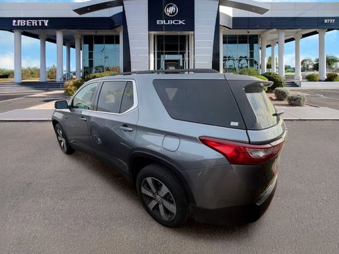 Used 2021 Chevrolet Traverse LT w/ LT Premium Package AWD/4WD image 3
