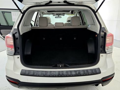 Used 2017 Subaru Forester 2.5i Premium AWD/4WD image 20