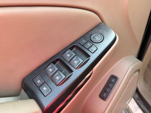Used 2020 GMC Yukon SLT w/ Open Road Package AWD/4WD image 7