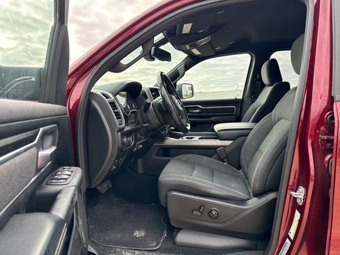 Used 2019 RAM 1500 Big Horn AWD/4WD image 6