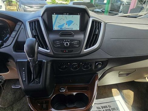 Used 2016 Ford Transit 150 XLT RWD image 19