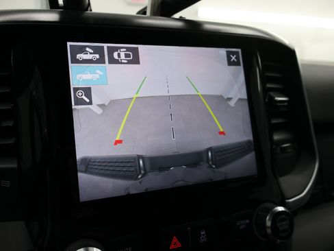 Used 2020 RAM 2500 Big Horn w/ Night Edition AWD/4WD image 21