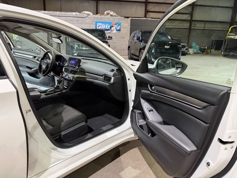 Used 2020 Honda Accord LX image 54