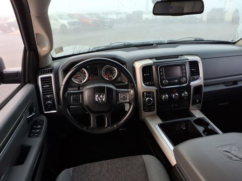 Used 2014 RAM 1500 Big Horn image 9