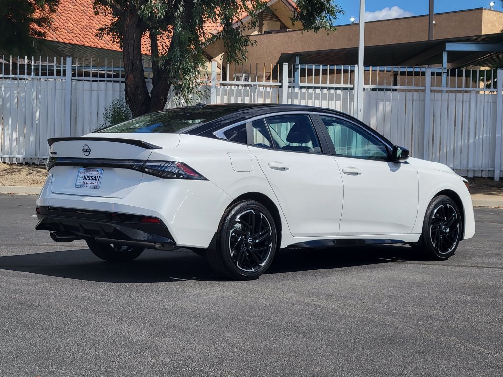 New 2026 Nissan Altima 2.5 SV FWD image 2