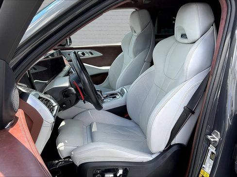 Used 2023 BMW XM AWD/4WD image 20