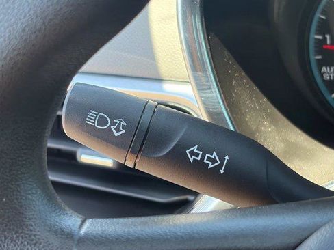 Used 2018 Chevrolet Equinox LS FWD image 15