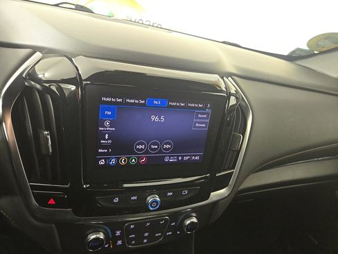 Certified 2023 Chevrolet Traverse RS image 20