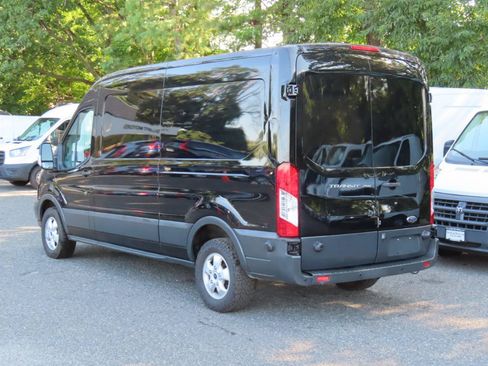 Used 2017 Ford Transit 250 148 Medium Roof RWD image 4