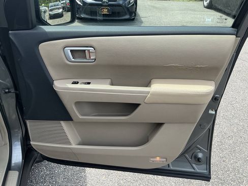 Used 2009 Honda Pilot EX-L image 18