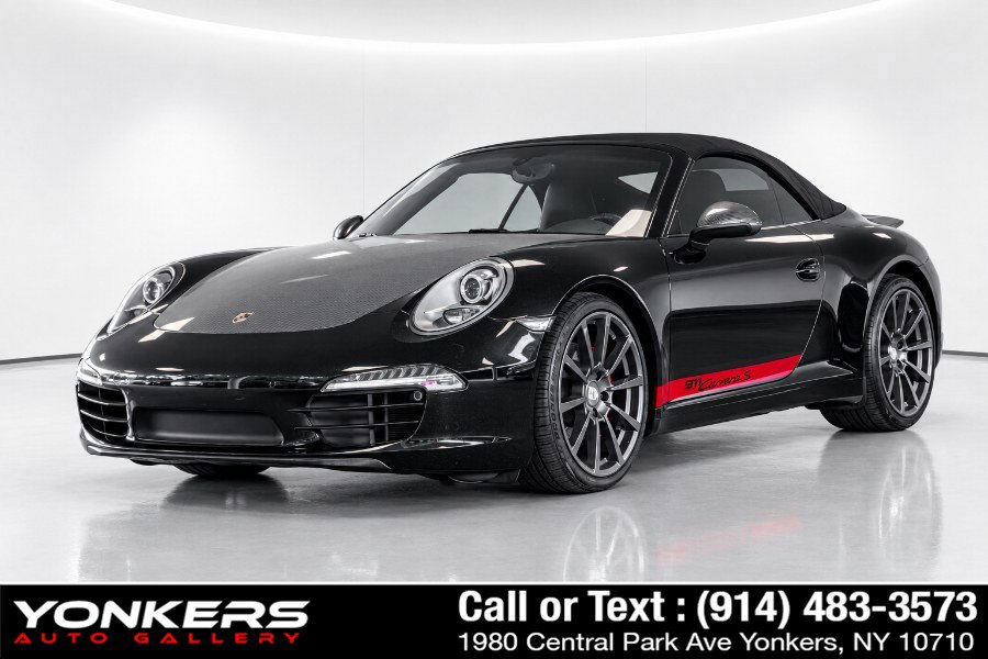 Used 2015 Porsche 911 Carrera S RWD image 2