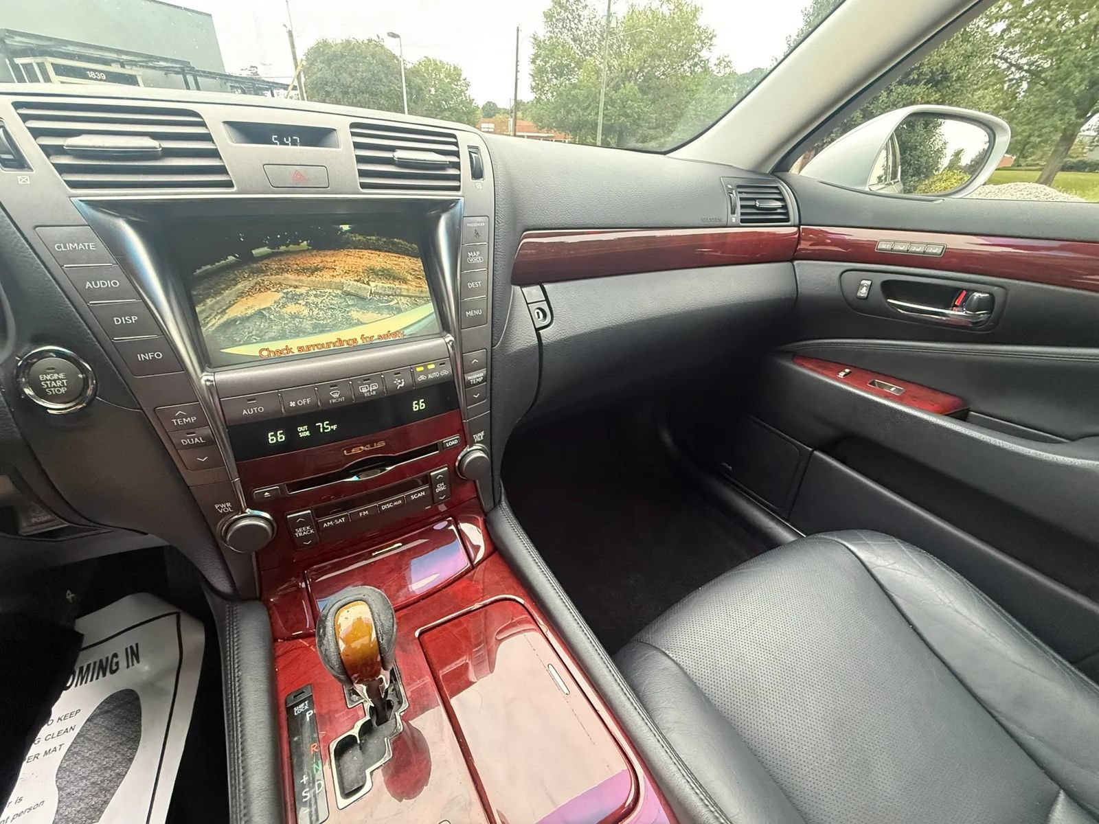 Used 2009 Lexus LS 460 AWD w/ Comfort Seating Pkg image 18