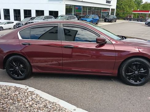 Used 2015 Honda Accord LX image 6