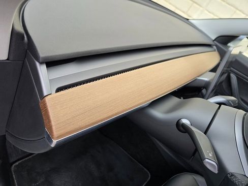 Used 2019 Tesla Model 3 Long Range image 18