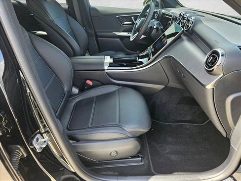 Certified 2026 Mercedes-Benz GLC 300 image 21
