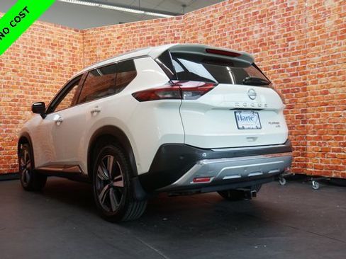 Used 2022 Nissan Rogue Platinum w/ Head-Up Display Package image 5