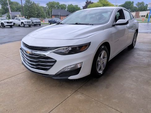 Used 2024 Chevrolet Malibu LS w/ Driver Confidence Package FWD image 4