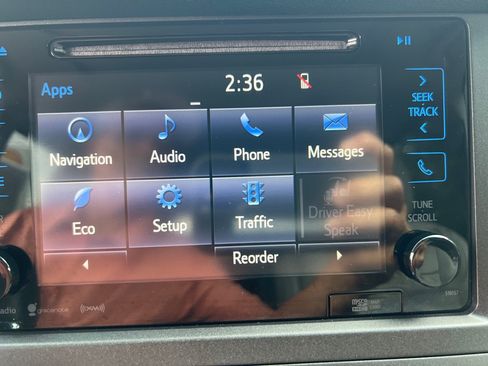 Used 2017 Toyota Sienna XLE Premium w/ Protection Package FWD image 25