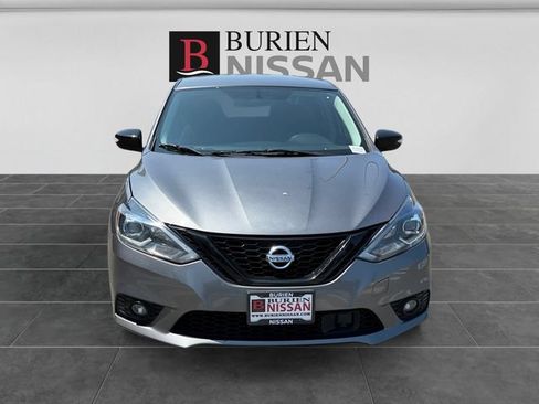 Used 2018 Nissan Sentra SR w/ SR Midnight Edition Package FWD image 8