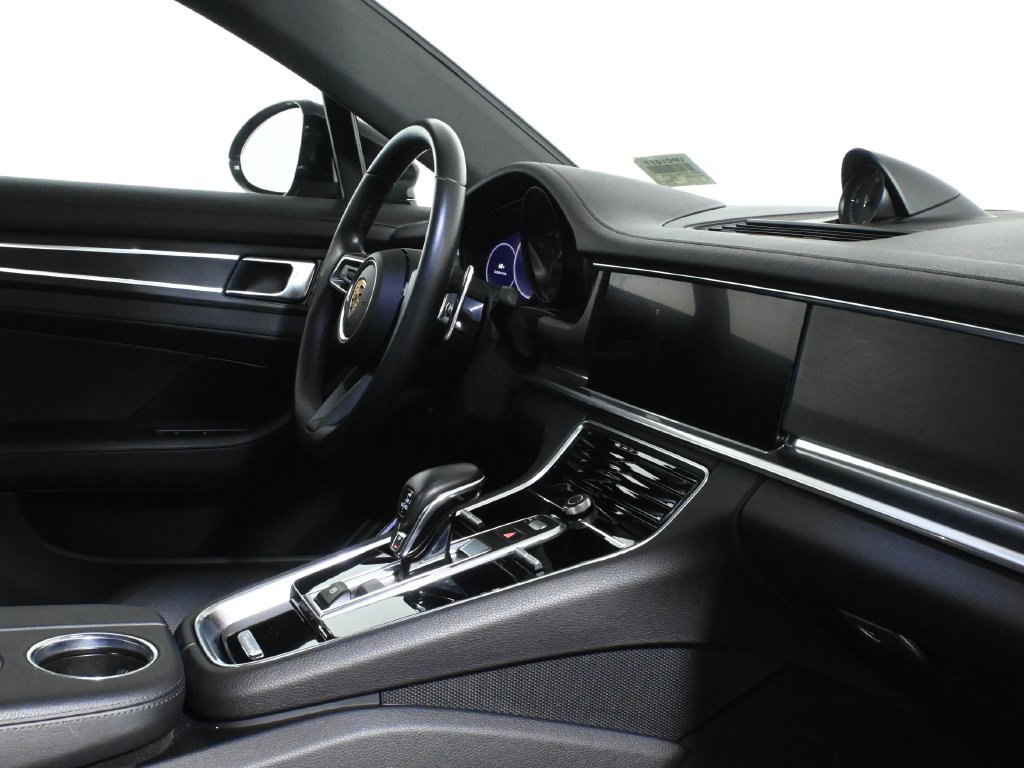 Used 2023 Porsche Panamera 4 Platinum Edition AWD/4WD image 40