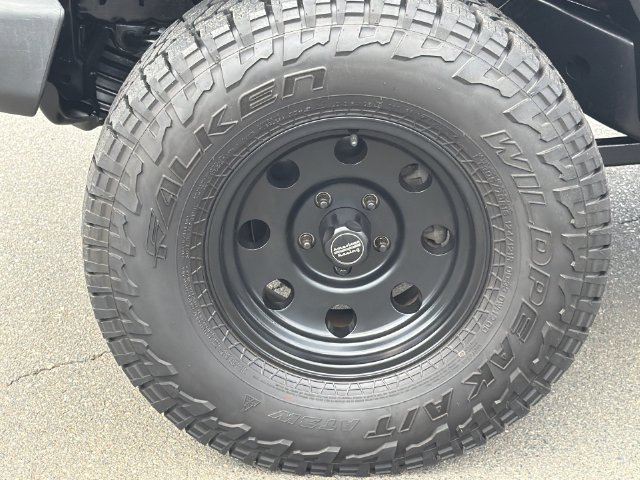 Used 2017 Jeep Wrangler Sport AWD/4WD image 17