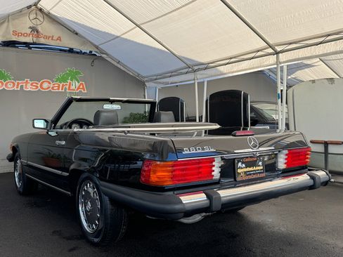 Used 1989 Mercedes-Benz 560 SL image 9