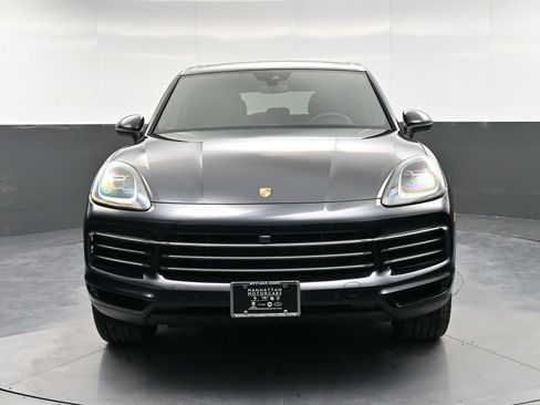 Certified 2020 Porsche Cayenne image 11