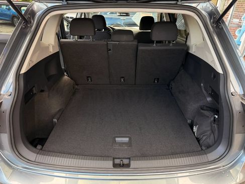 Used 2021 Volkswagen Tiguan S AWD/4WD image 12