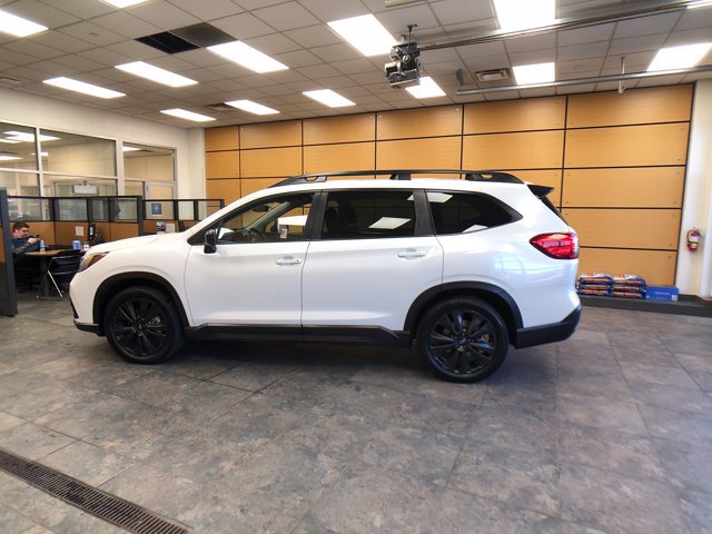Used 2022 Subaru Ascent Onyx Edition AWD/4WD image 4