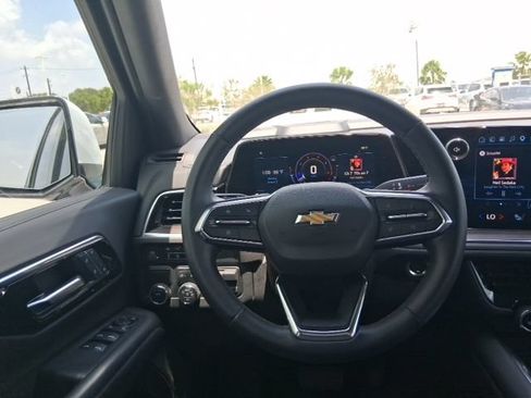 Used 2025 Chevrolet Tahoe LT w/ Comfort Package RWD image 9