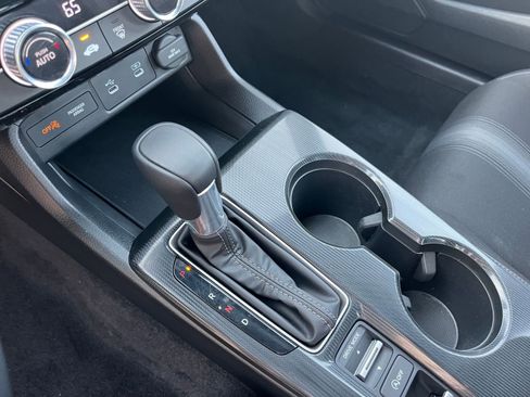Used 2025 Honda Civic Sport image 39