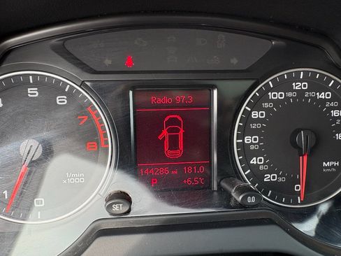 Used 2011 Audi Q5 3.2 Premium Plus image 19