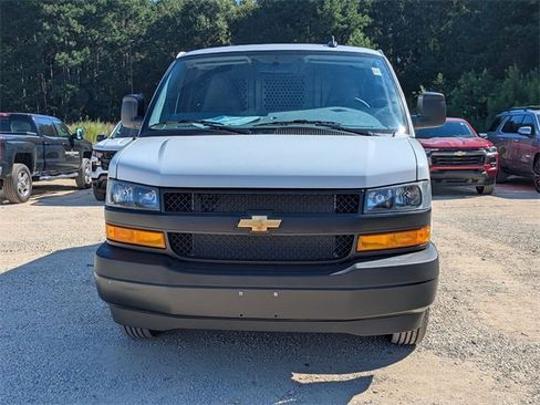 New 2025 Chevrolet Express 2500 w/ Driver Convenience Package image 6