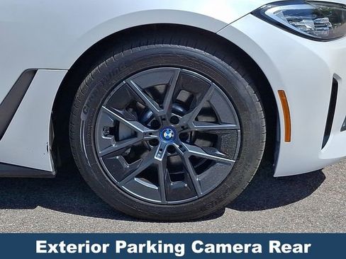 Used 2022 BMW i4 eDrive40 RWD image 10