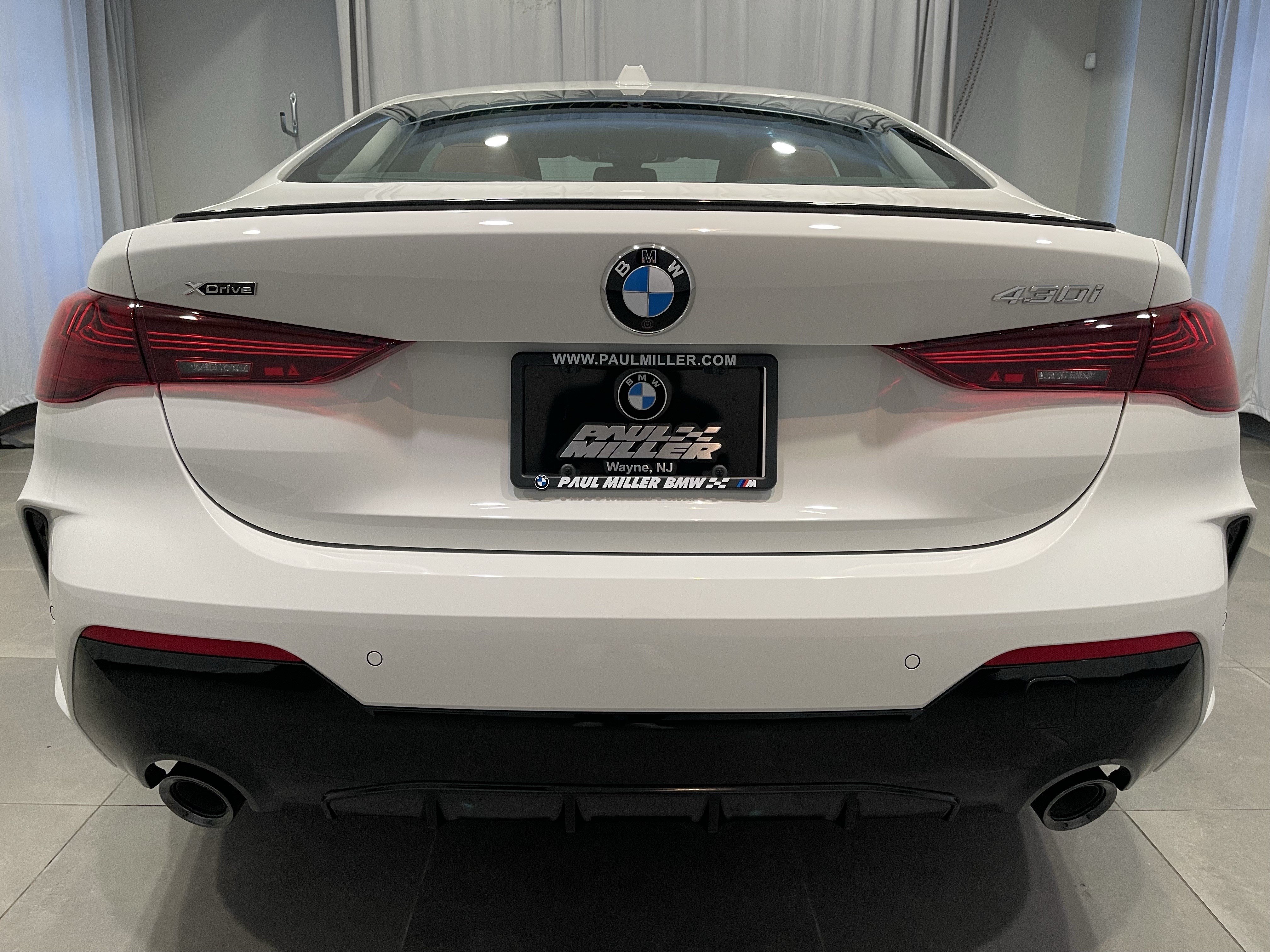 Used 2026 BMW 430i xDrive Coupe w/ M Sport Package AWD/4WD image 5