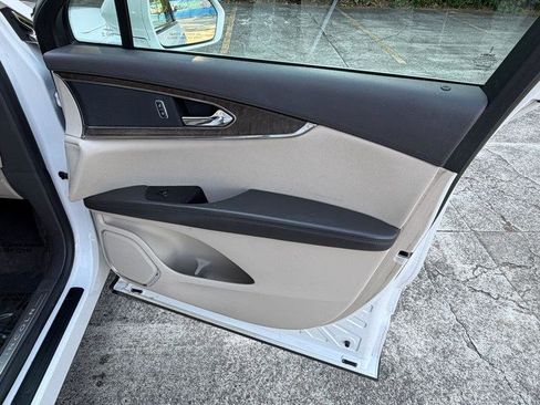 Used 2016 Lincoln MKX Select w/ Select Plus Package image 22