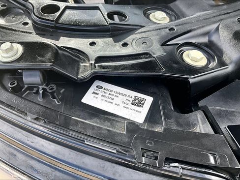 Used 2022 Land Rover Range Rover Evoque R-Dynamic S image 33