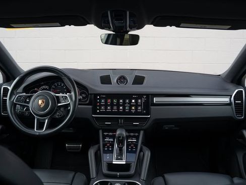 Certified 2023 Porsche Cayenne S AWD/4WD image 21