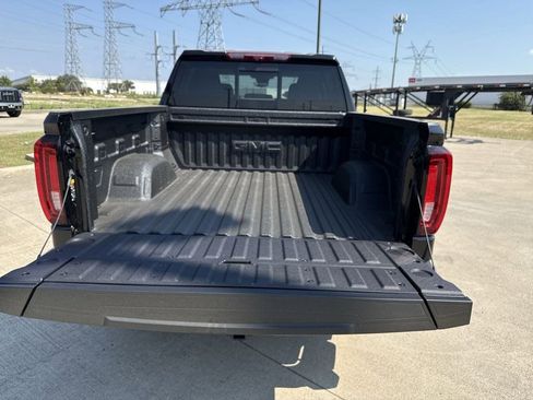 New 2026 GMC Sierra 1500 Denali image 28