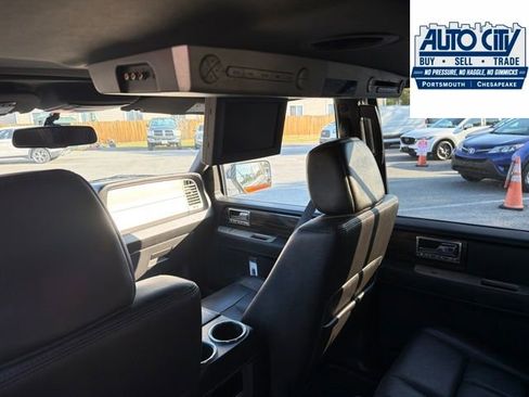 Used 2008 Lincoln Navigator 4WD image 34