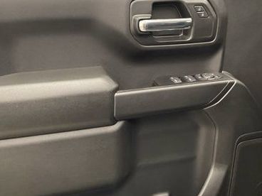 New 2026 Chevrolet Silverado 1500 Custom w/ Turbomax Blackout Package AWD/4WD image 30